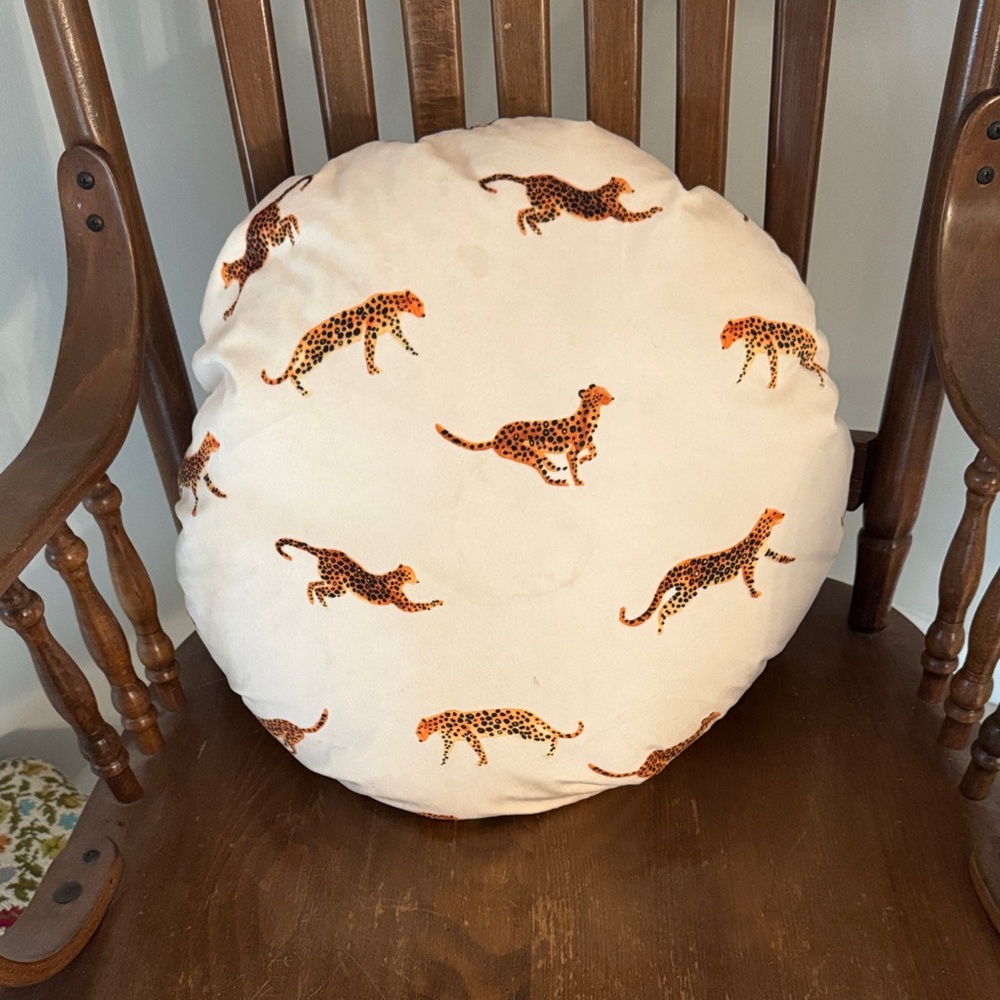 Round Leopard Print Pillow